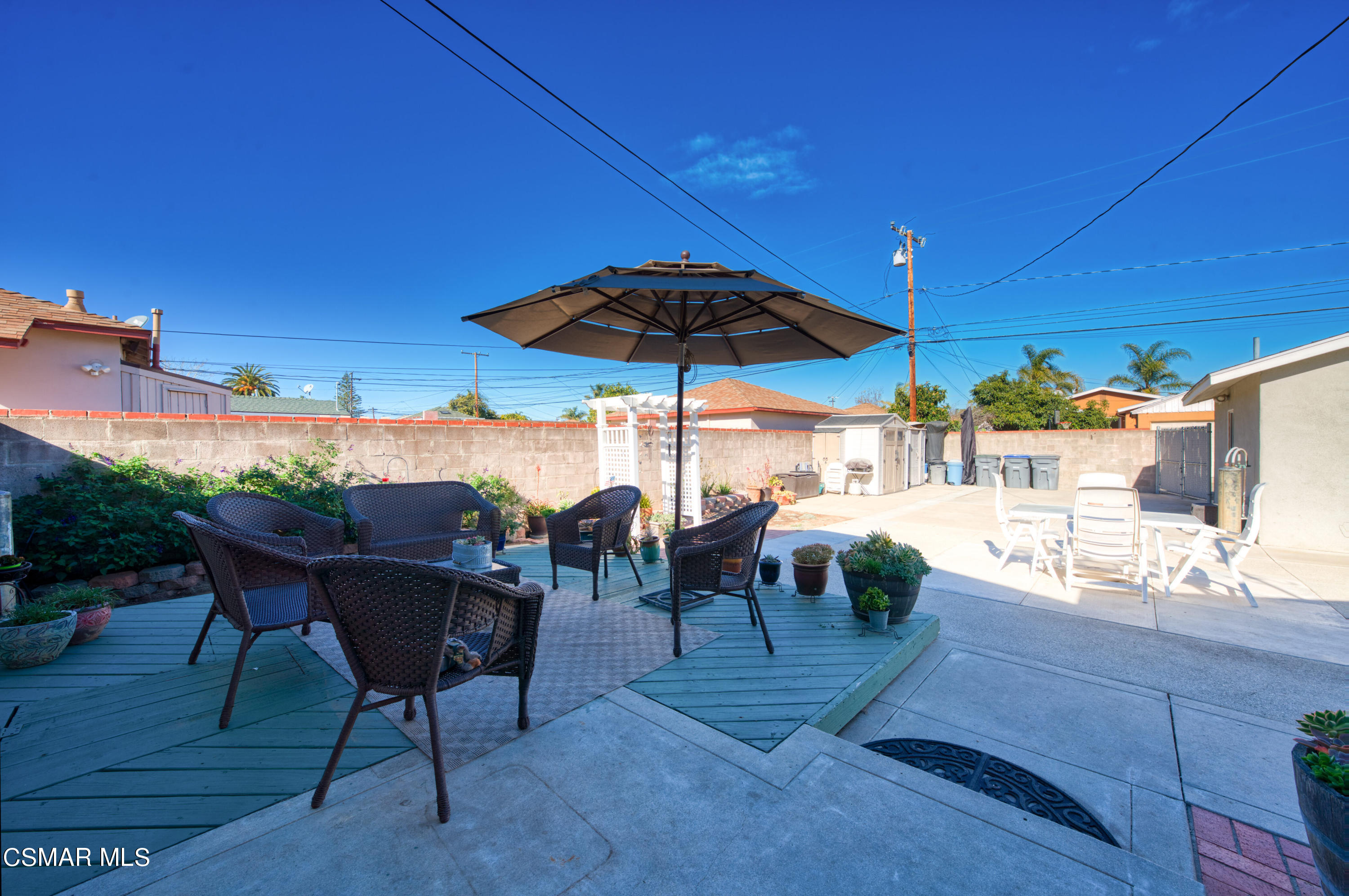 305 West Roderick Avenue Oxnard, CA 93030 - Photo 16 of 18 Roderick back