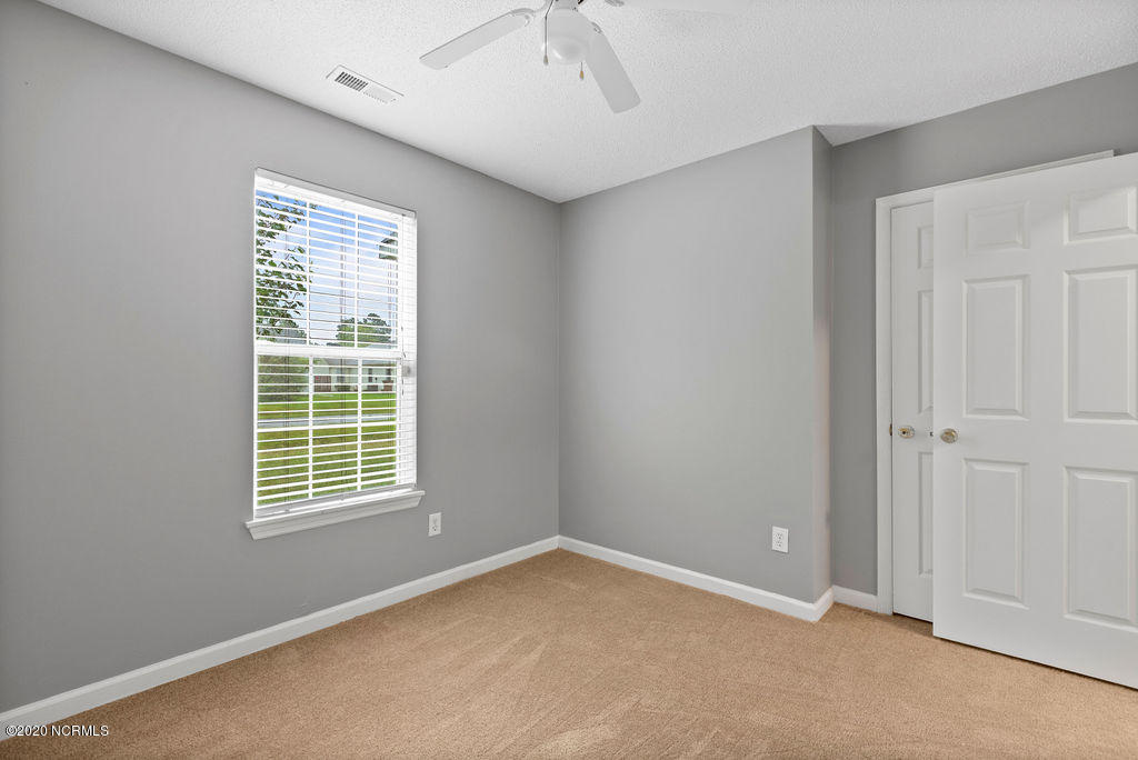 303 Paddock Place Jacksonville, NC 28546 - Photo 12 of 17 IMG_9959