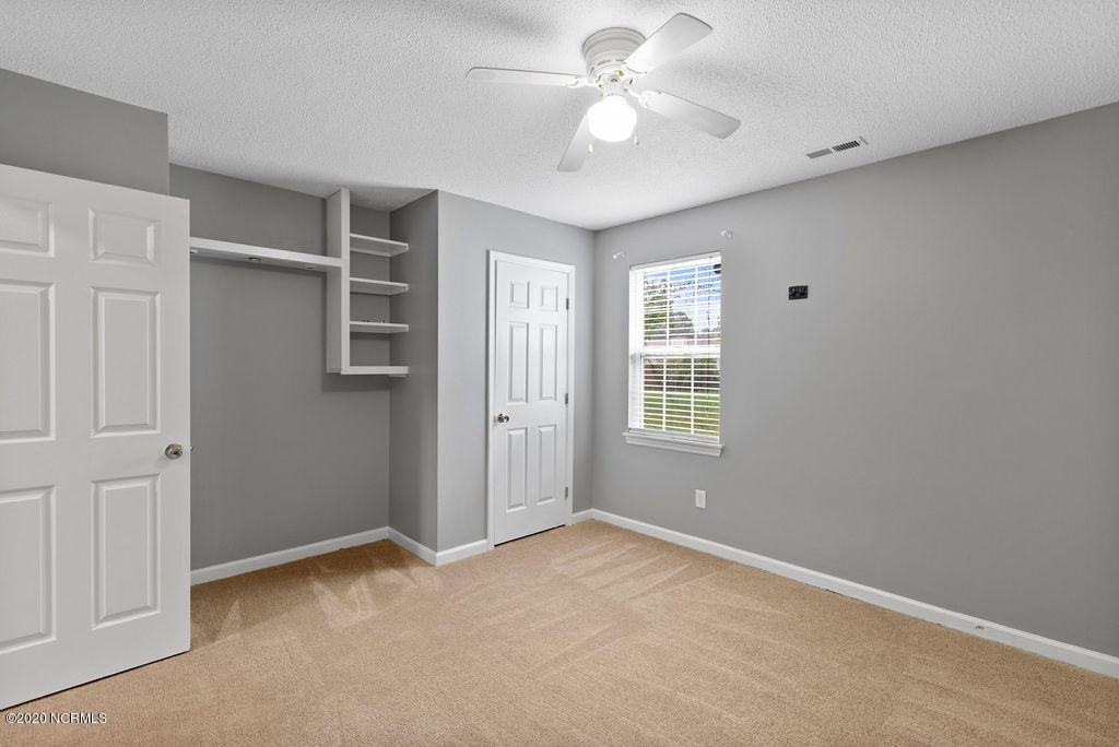 303 Paddock Place Jacksonville, NC 28546 - Photo 10 of 17 IMG_9953