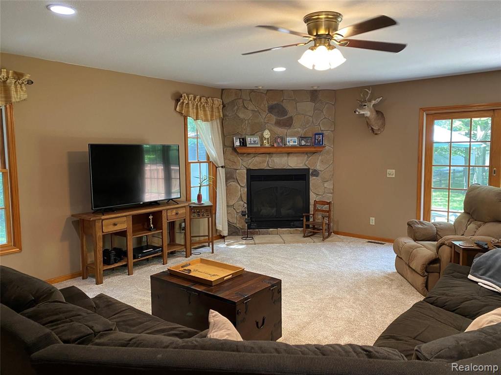 1451 Yensch Road Dundee, MI 48131 - Photo 9 of 35