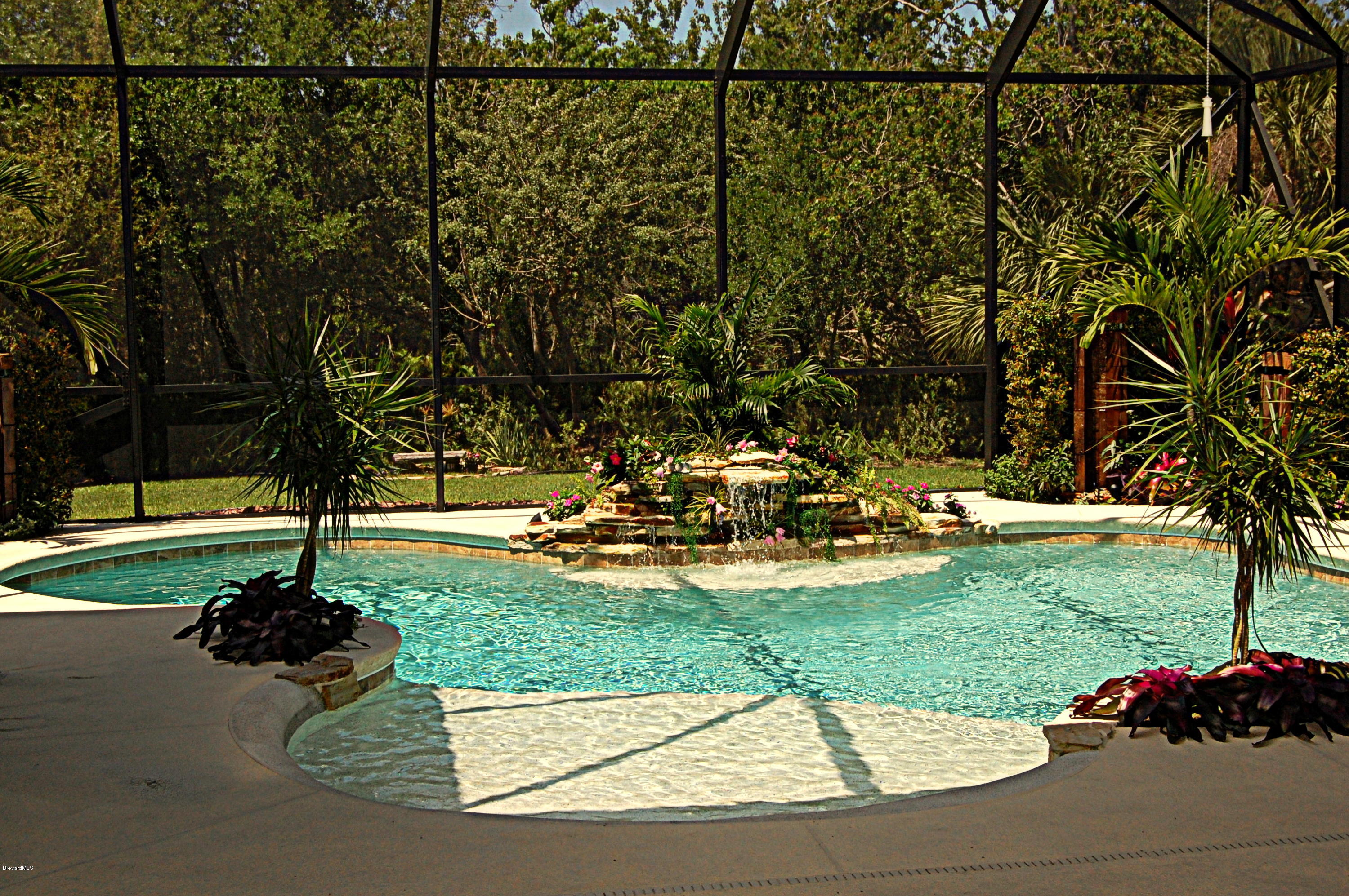 3880 Shady Run Road Melbourne, FL 32934 - Photo 14 of 41 Pool Views from almost every room!