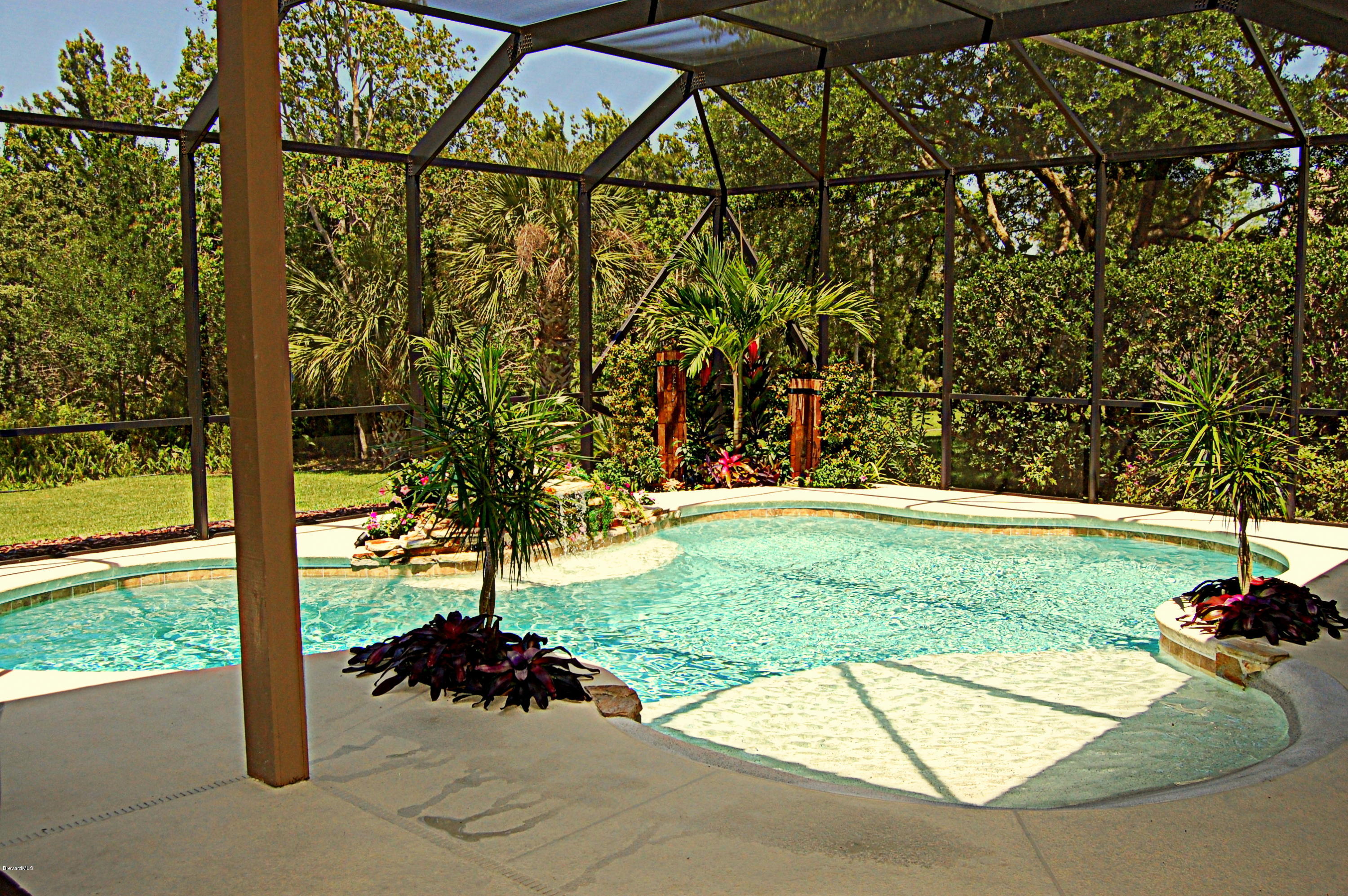 3880 Shady Run Road Melbourne, FL 32934 - Photo 38 of 41 Don't forget this Pool and Patio area!