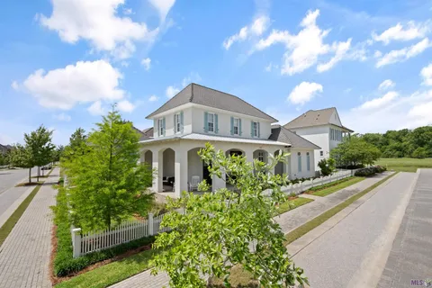 $785,000 | 14652 St Henry Street, Baton Rouge, LA 70820
