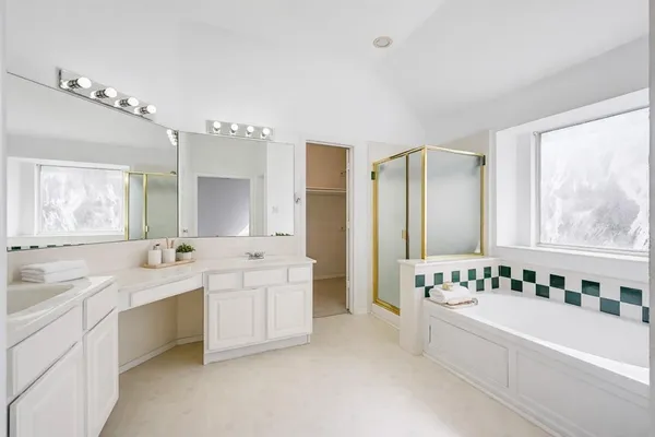 $2,700 | 304 Mimosa Drive, Murphy, TX 75094