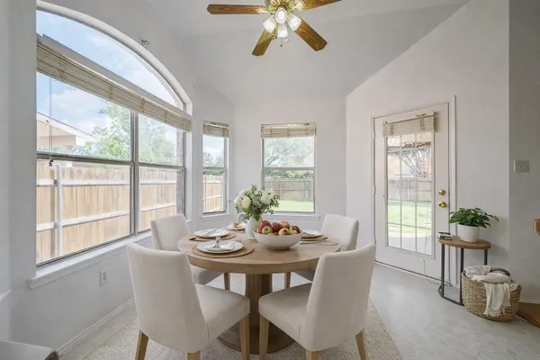 $2,700 | 304 Mimosa Drive, Murphy, TX 75094