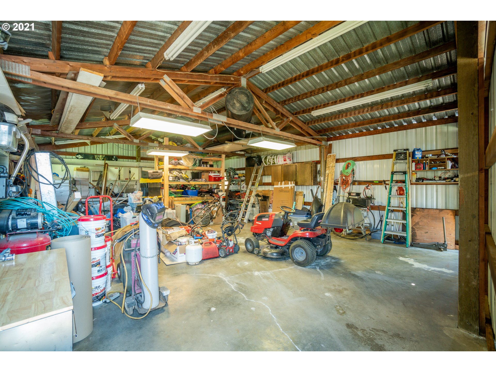 16764 Forsythe Road Oregon City, OR 97045 - Photo 8 of 30 Gallery Image 8