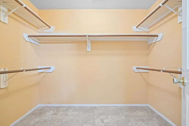 $2,400 | 9135 Reagan Meadow Court, Houston, TX 77064