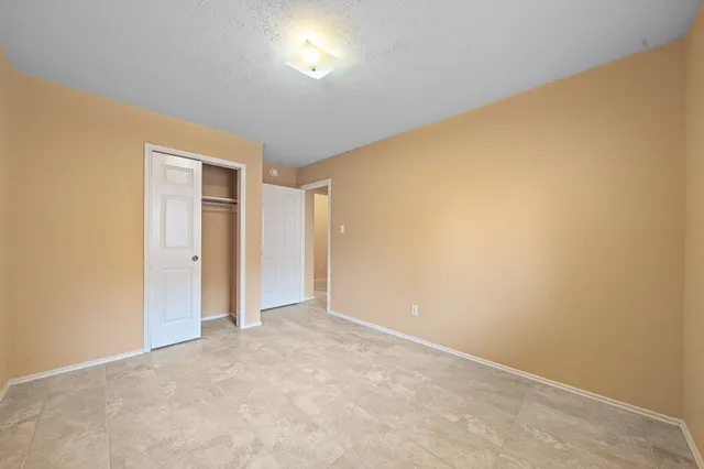 $2,400 | 9135 Reagan Meadow Court, Houston, TX 77064