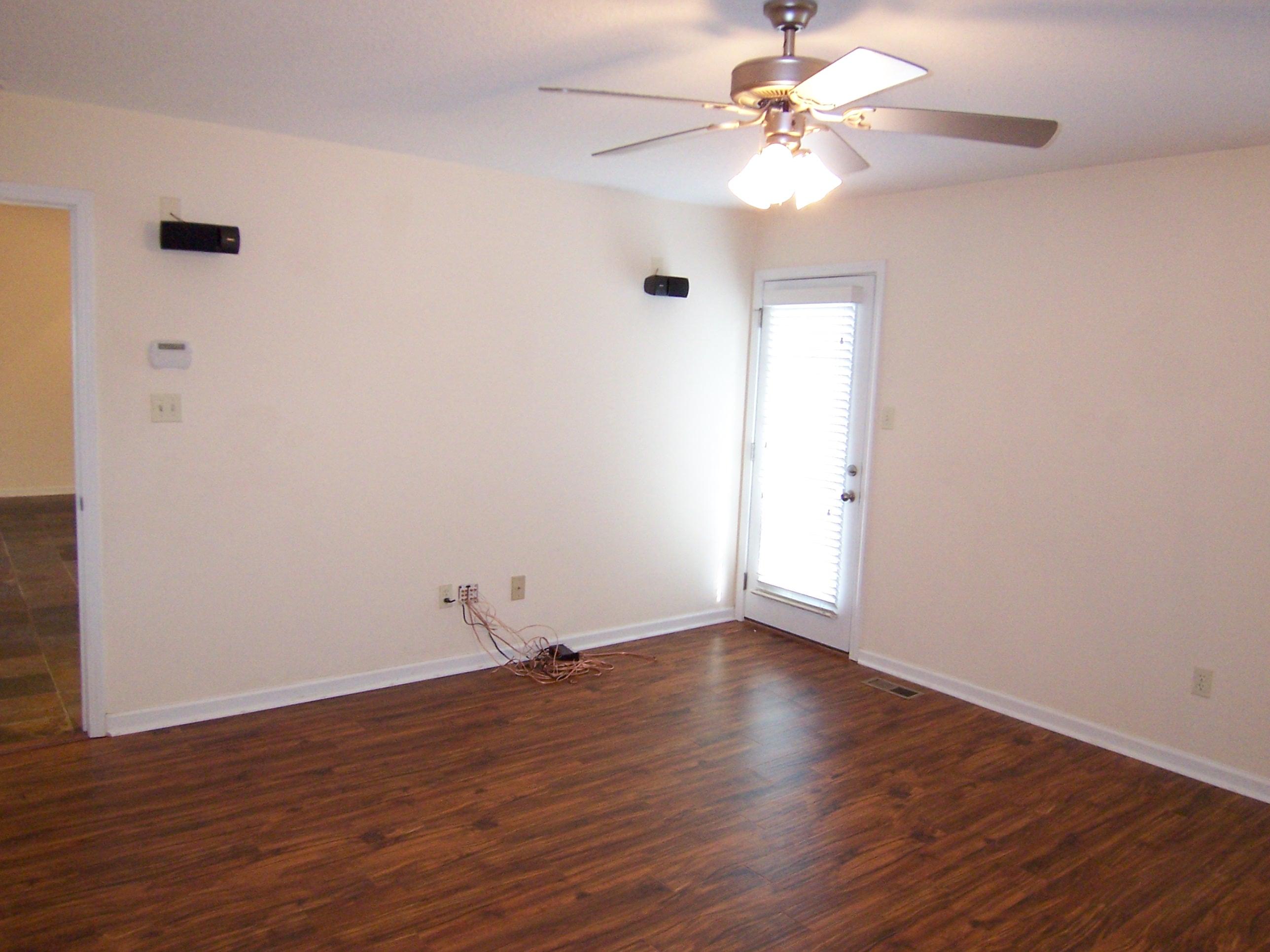5715 Ridgefield Road Knoxville, TN 37912 - Photo 7 of 24 100_7660.JPG