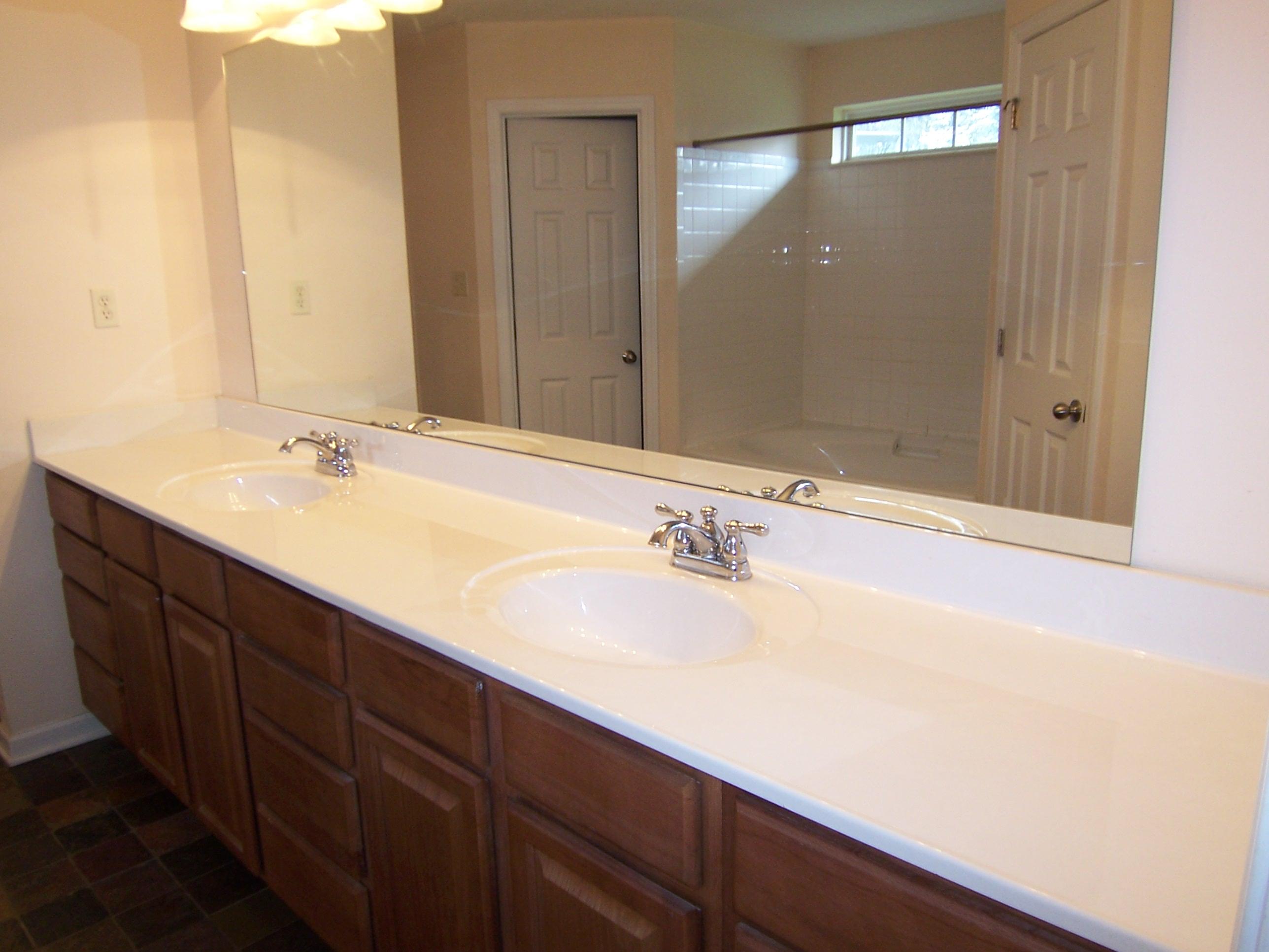 5715 Ridgefield Road Knoxville, TN 37912 - Photo 8 of 24 100_7661.JPG