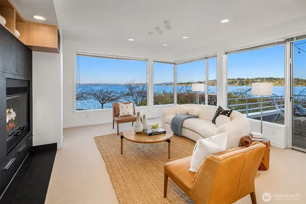 $2,480,000 | 3903 48th Avenue South, Seattle, WA 98118