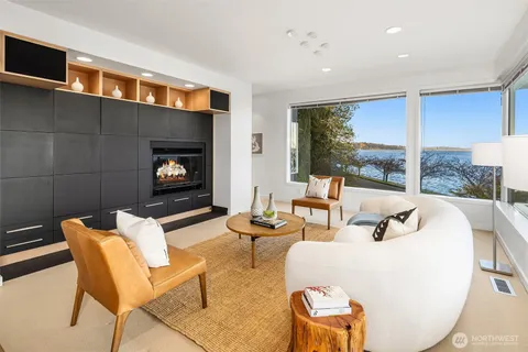 $2,480,000 | 3903 48th Avenue South, Seattle, WA 98118