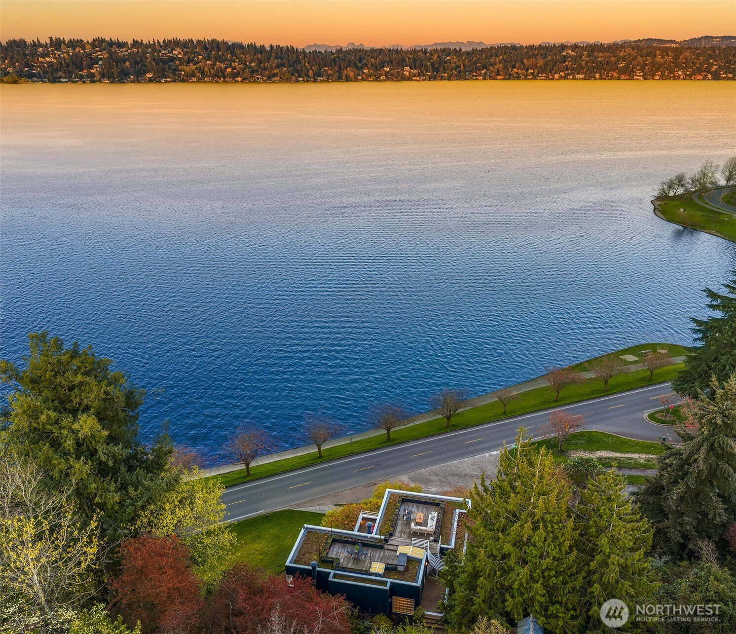 3903 48th Avenue South Seattle, WA 98118 - Photo 3 of 40 a view of a ocean view