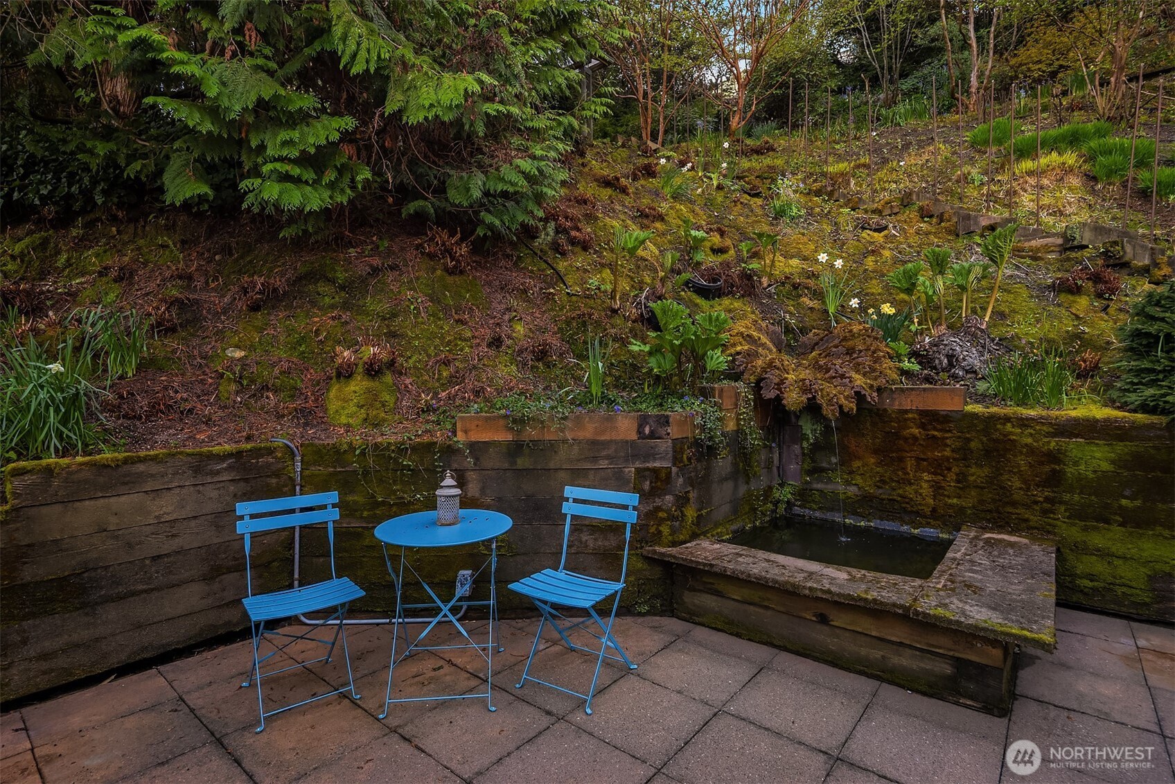 3903 48th Avenue South Seattle, WA 98118 - Photo 37 of 40 a view of a bench in a back yard