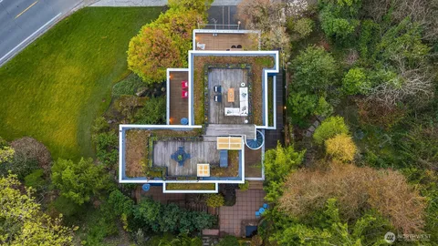 $2,480,000 | 3903 48th Avenue South, Seattle, WA 98118