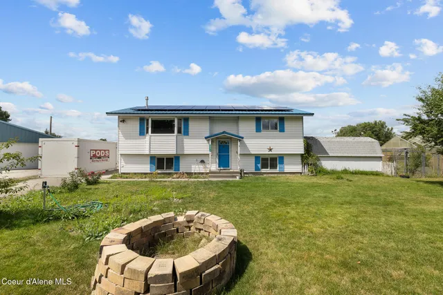 $699,900 | 4907 North Chase Road, Newman Lake, WA 99025