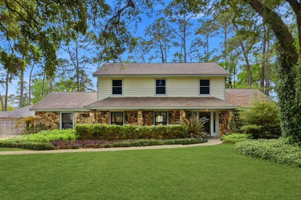 $350,000 | 17711 Rustington Drive, Spring, TX 77379