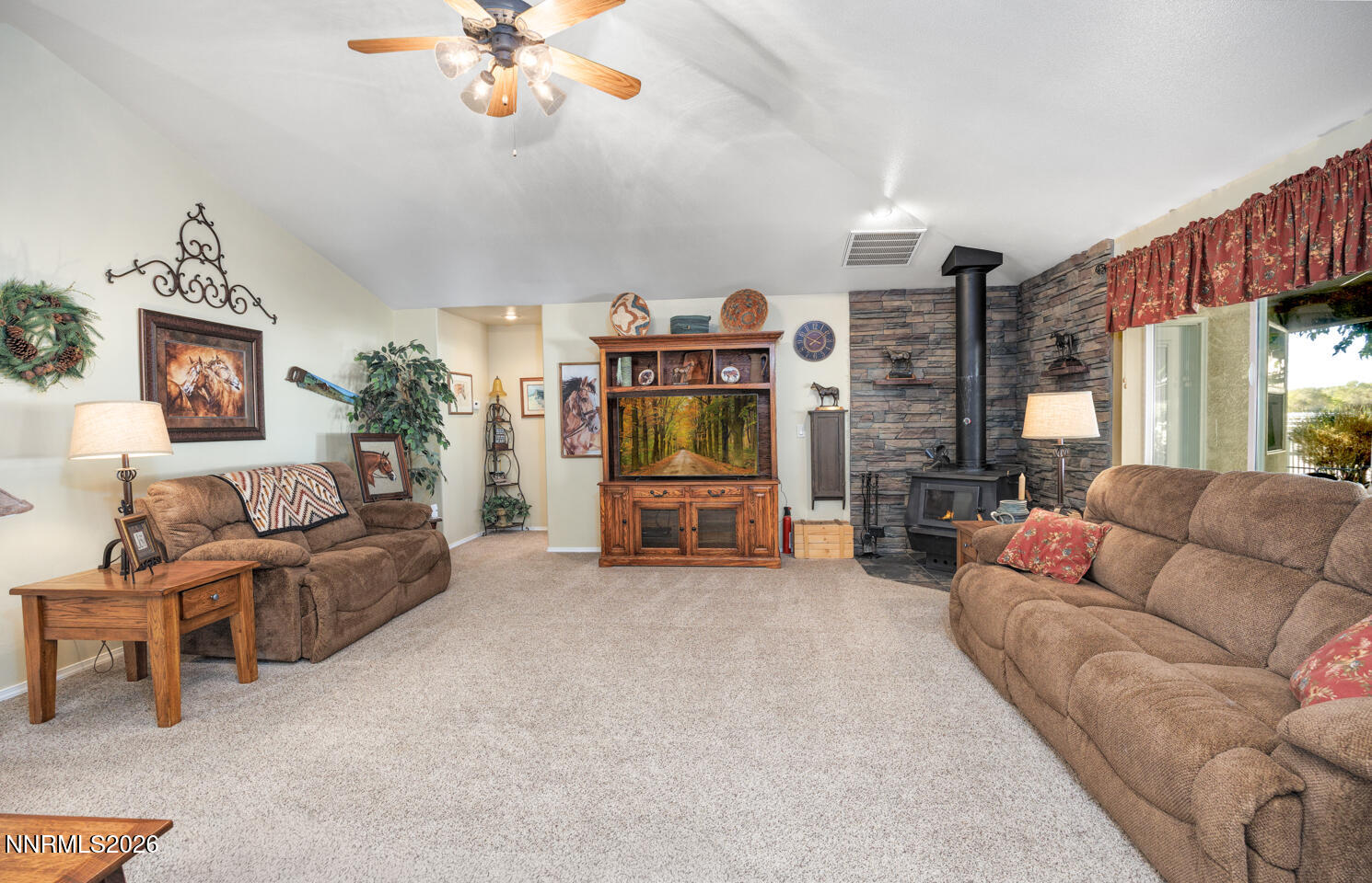 1972 Strasdin Lane Fallon, NV 89406 - Photo 9 of 40 9