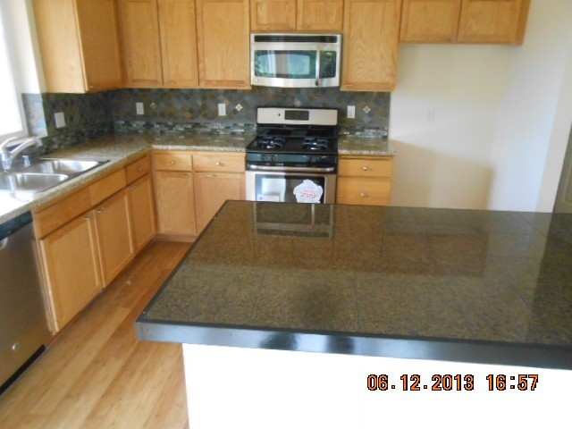 7510 Upper Ridge Road Everett, WA 98203 - Photo 6 of 15