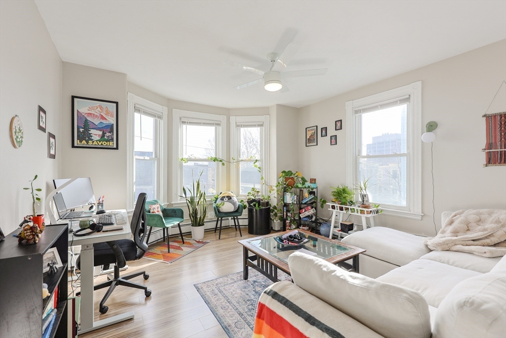 19 Linden Street, Unit 3 Somerville, MA 02143 - Photo 18 of 33