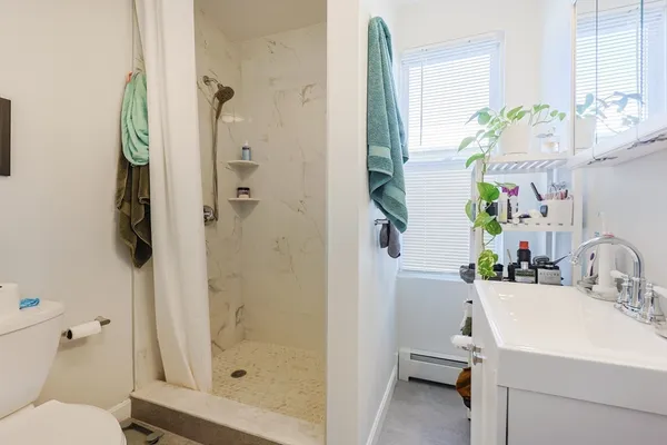 $3,350 | 19 Linden Street, Unit 3, Somerville, MA 02143