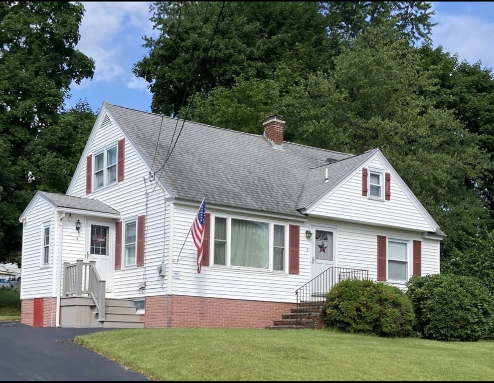 4 Davis Road Auburn, MA 01501 - Photo 3 of 30 Gallery Image 3