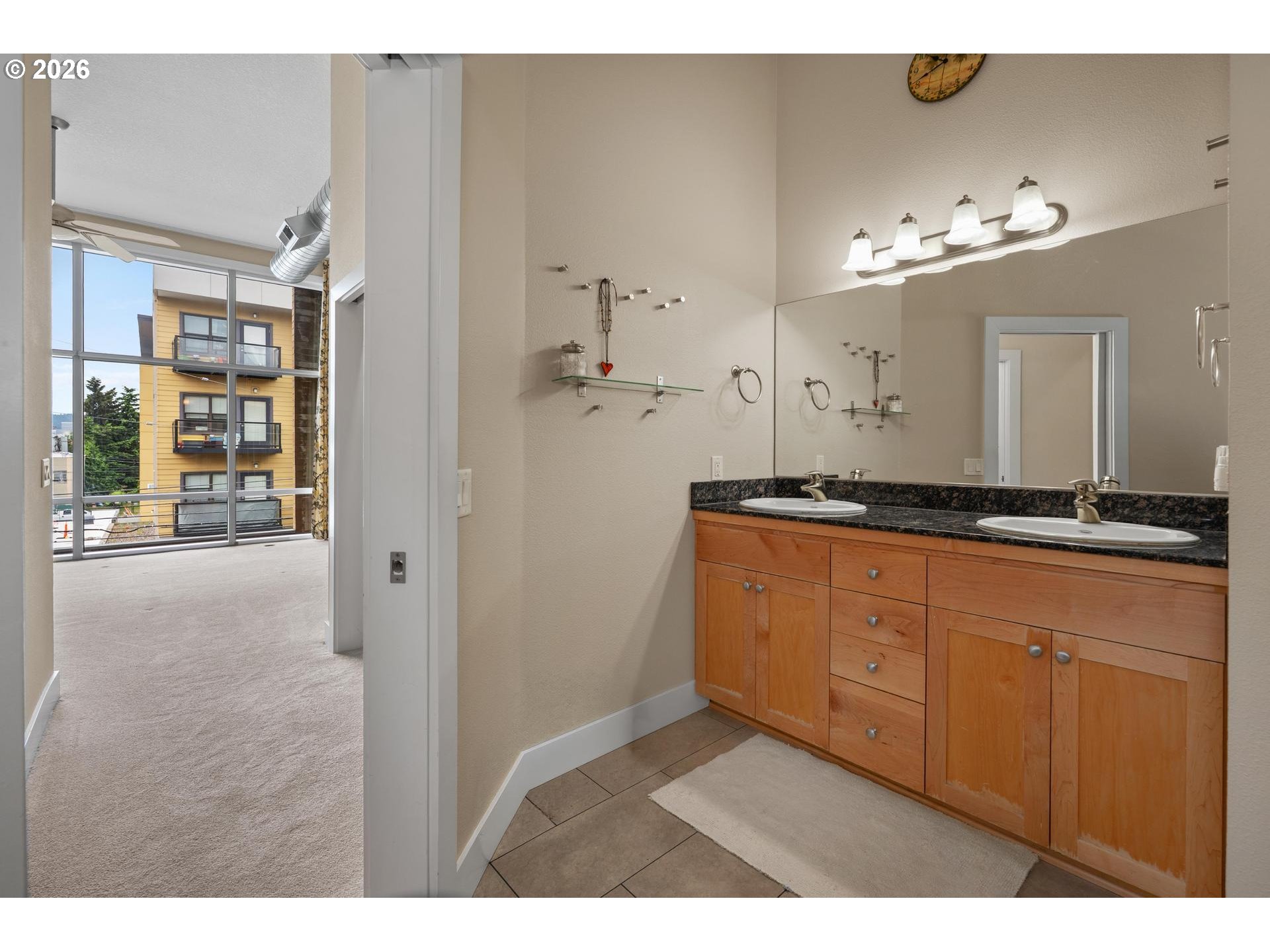 2006 Southeast Morrison Street, Unit D Portland, OR 97214 - Photo 33 of 44