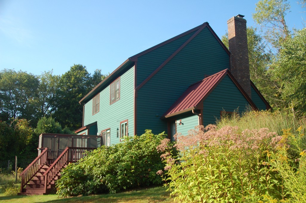 42 Lead Mine Road Southampton, MA 01073 - Photo 1 of 23 Gallery Image 1