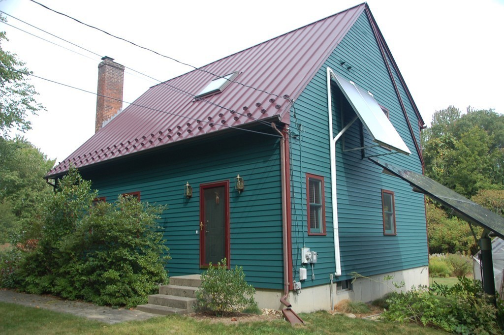 42 Lead Mine Road Southampton, MA 01073 - Photo 3 of 23 Gallery Image 3