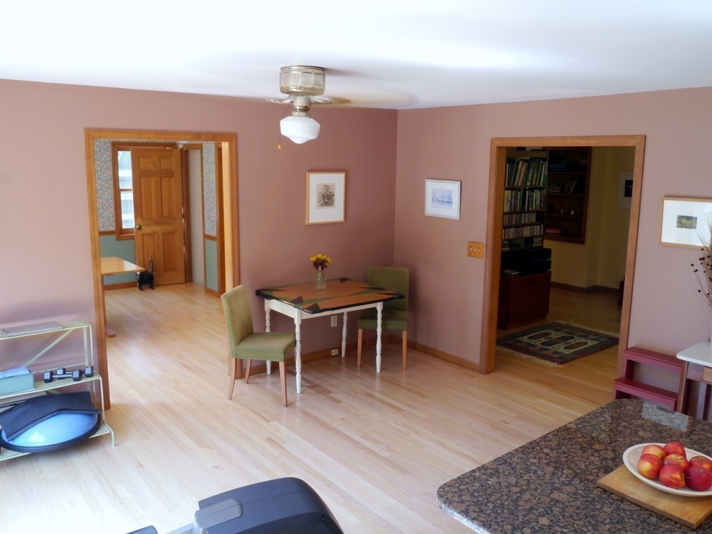 42 Lead Mine Road Southampton, MA 01073 - Photo 5 of 23 Gallery Image 5