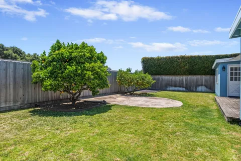 $1,495,000 | 4655 El Carro Lane, Carpinteria, CA 93013