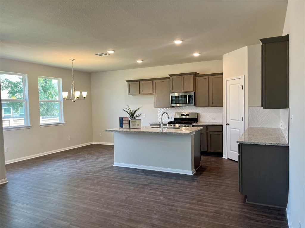 254 Brave Street Kyle, TX 78640 - Photo 3 of 23