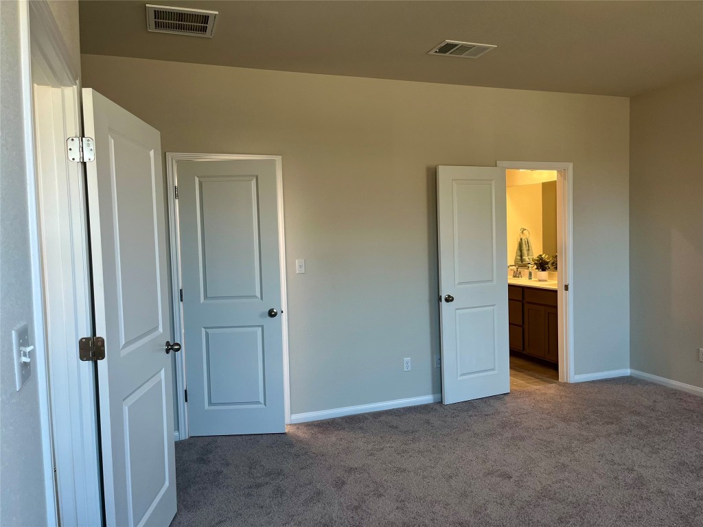 254 Brave Street Kyle, TX 78640 - Photo 8 of 23