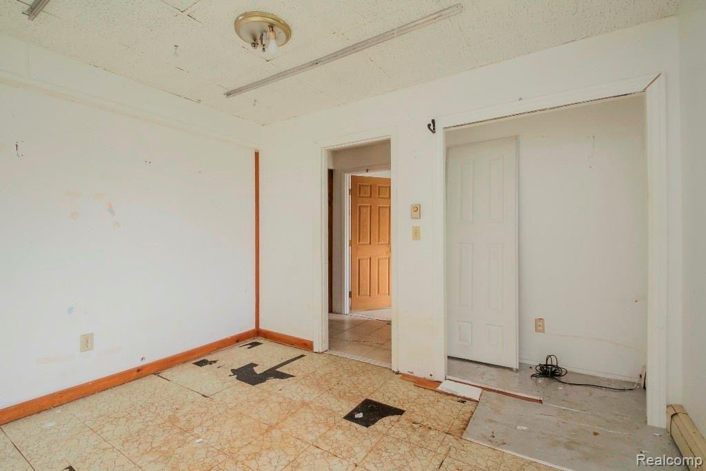5670 Burtch Road Jeddo, MI 48032 - Photo 21 of 24