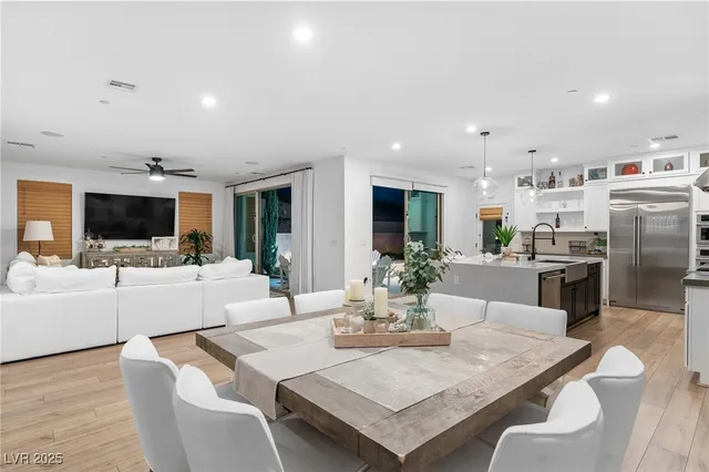 $1,100,000 | 2710 Marchetti Place, Henderson, NV 89044