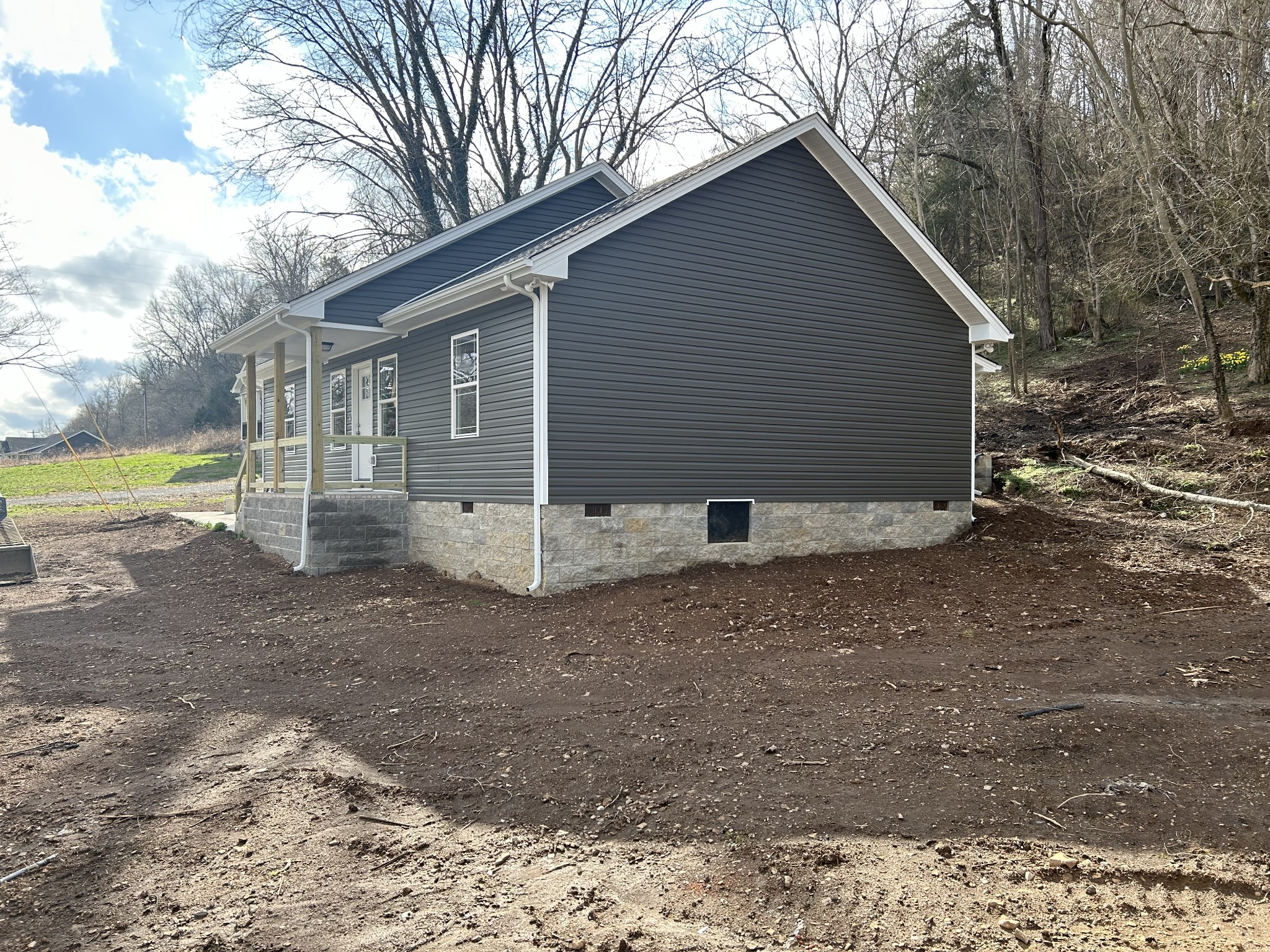 290 Leo Whitley Road Lafayette, TN 37083 - Photo 2 of 16 Gallery Image 2