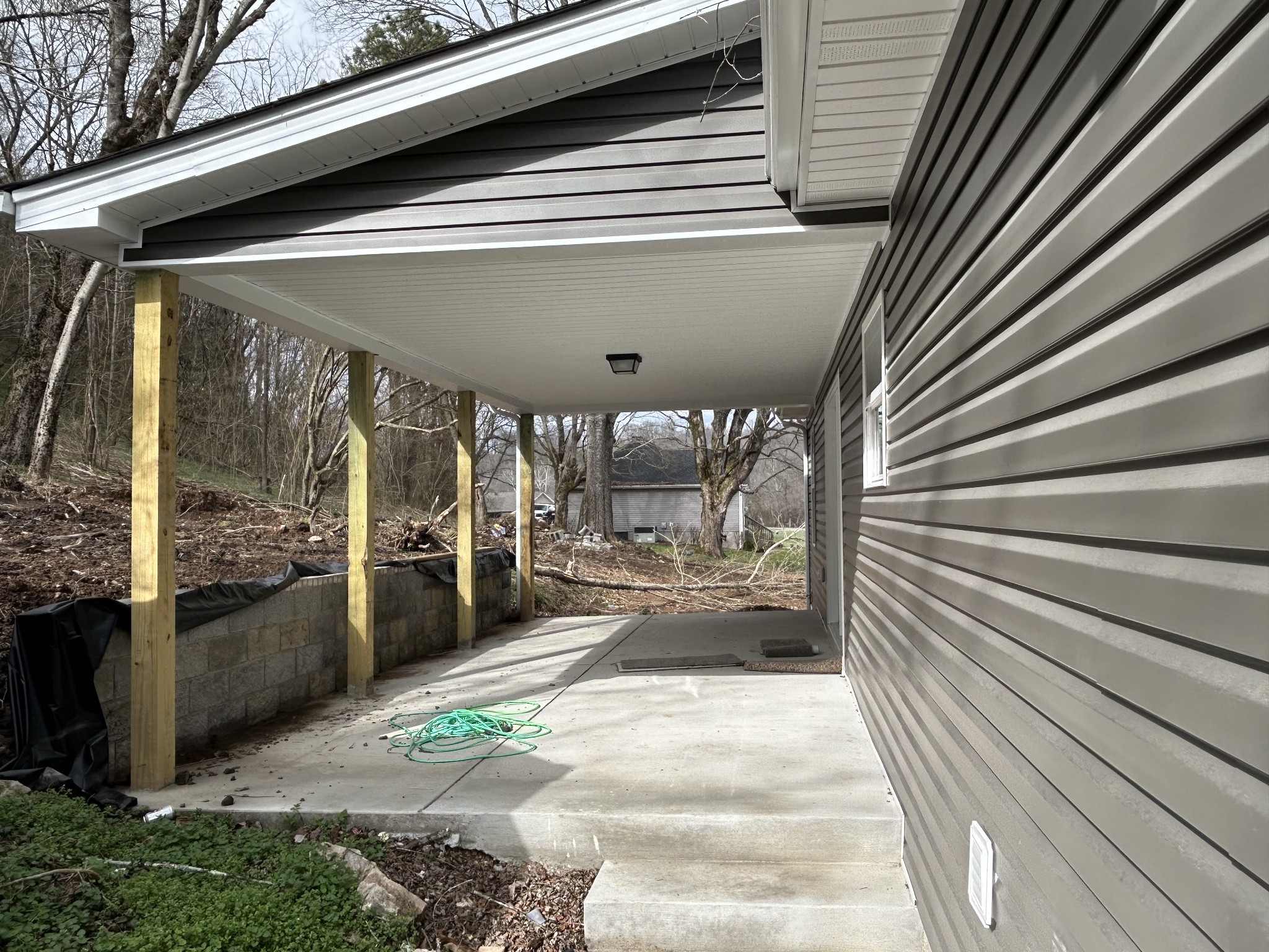 290 Leo Whitley Road Lafayette, TN 37083 - Photo 3 of 16 Gallery Image 3
