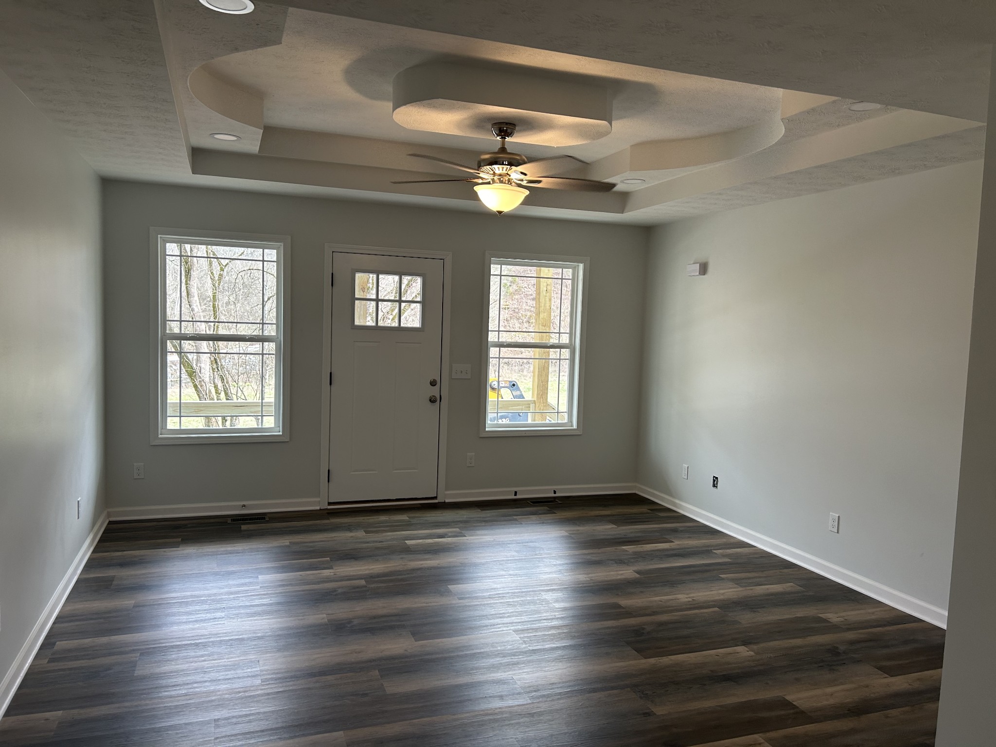 290 Leo Whitley Road Lafayette, TN 37083 - Photo 4 of 16 Gallery Image 4