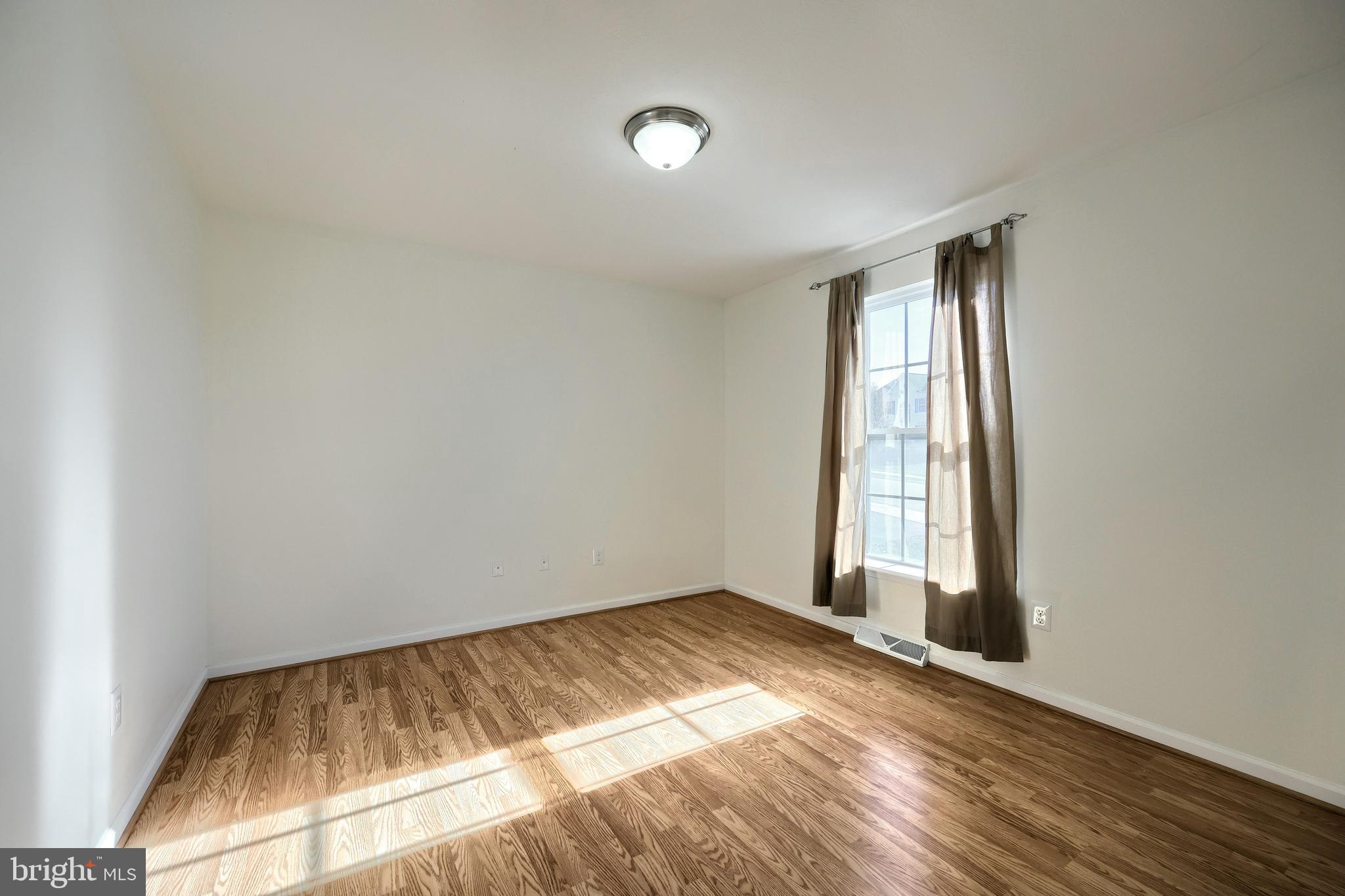 155 Vista Loop Hanover, PA 17331 - Photo 16 of 48 Gallery Image 16