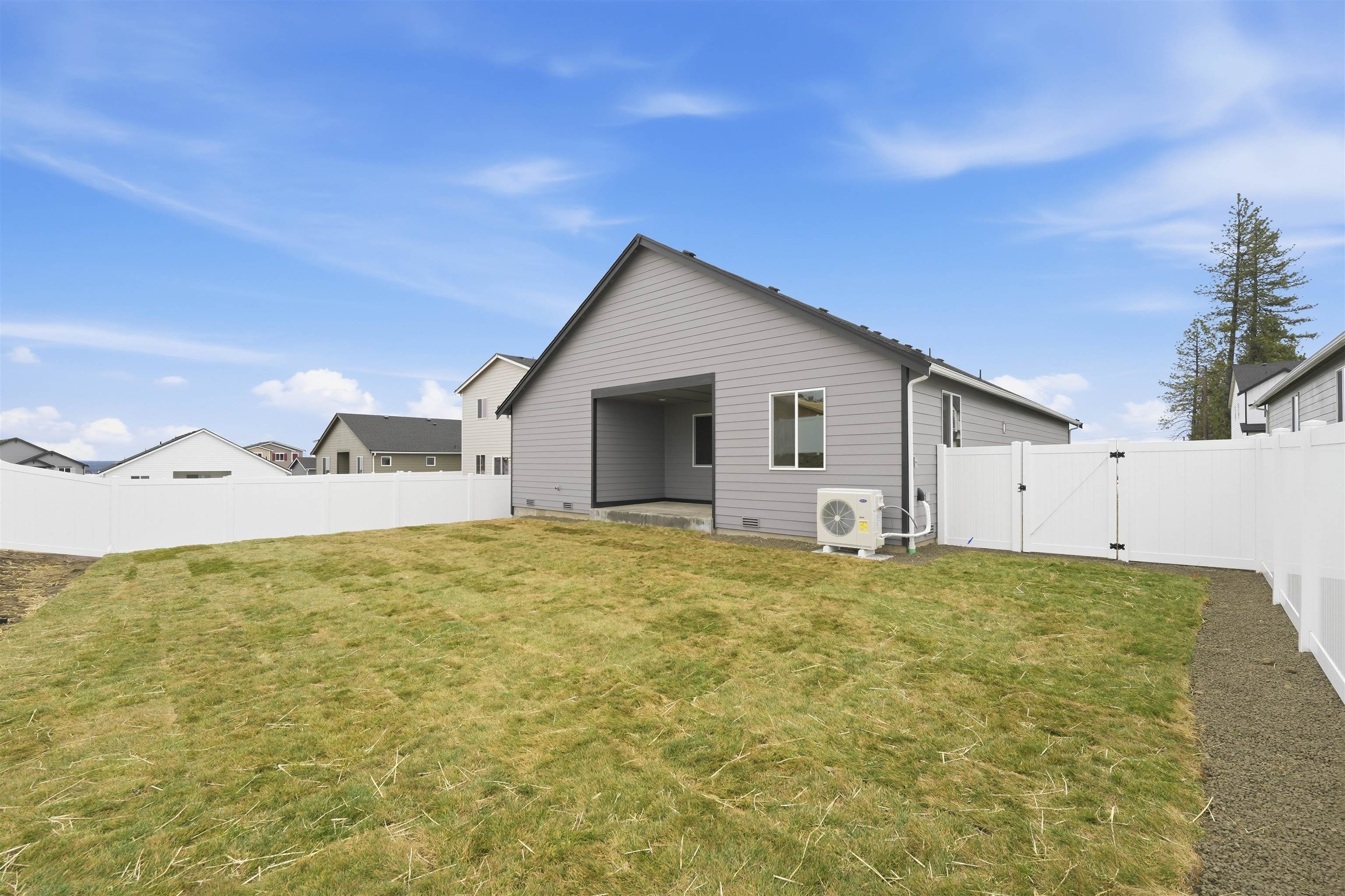 4191 West Connaught Avenue Spokane, WA 99208 - Photo 11 of 19