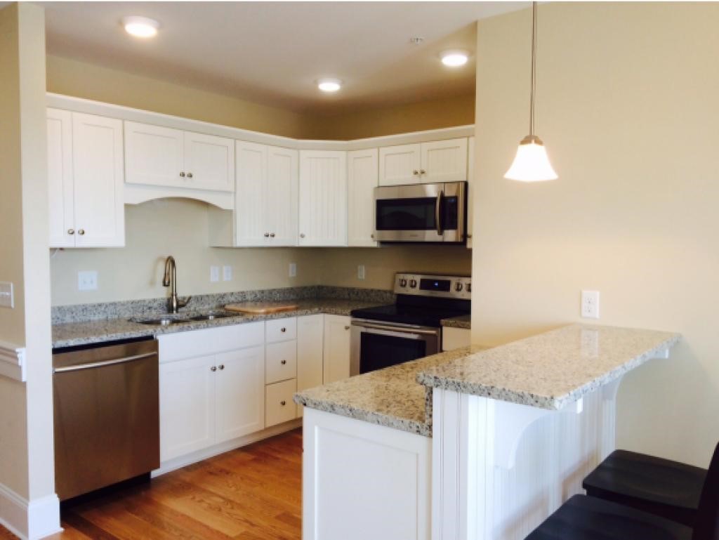 580 Winnacunnet Road, Unit 206 Hampton, NH 03842 - Photo 3 of 9