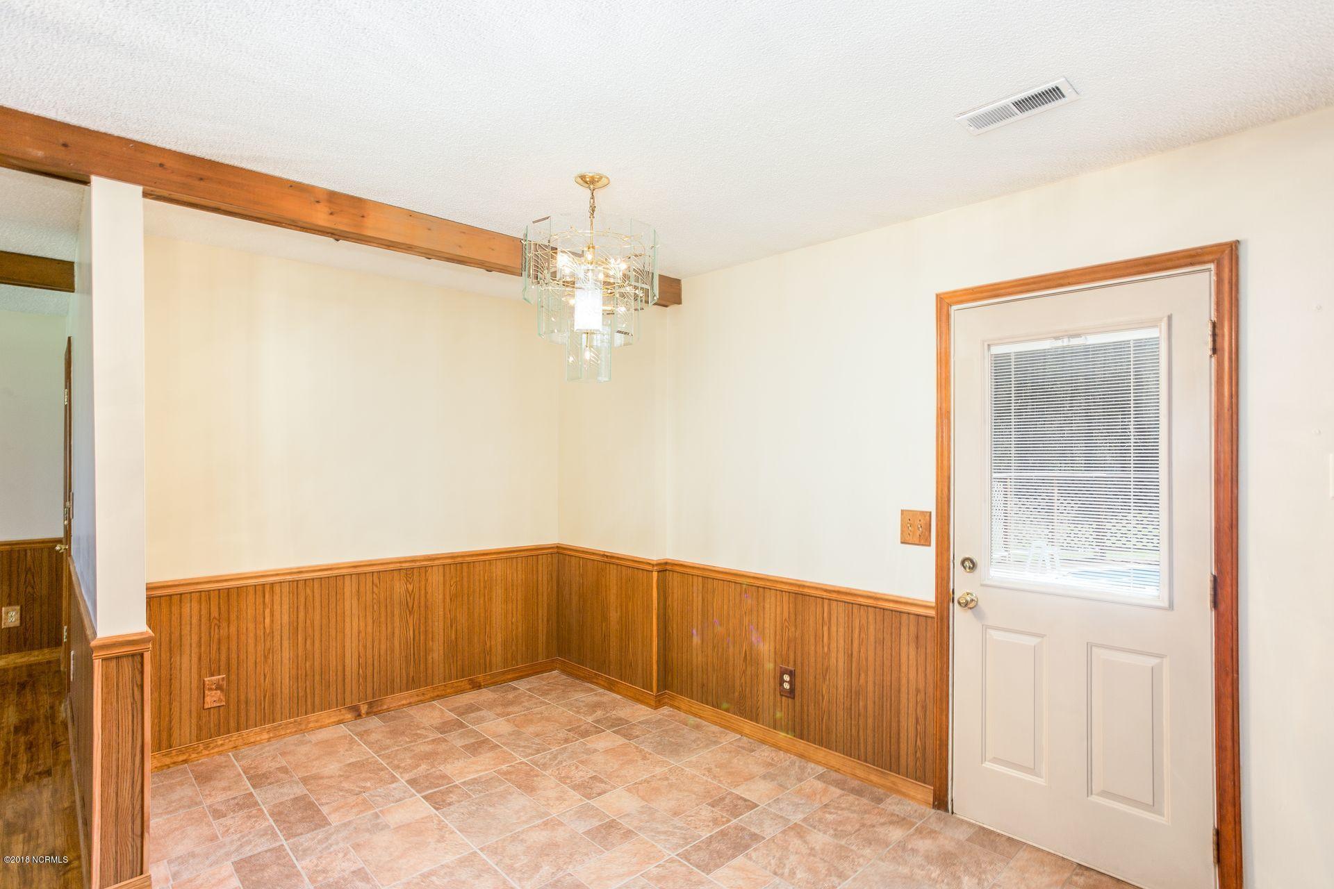 12383 Ashton Road Rocky Point, NC 28457 - Photo 11 of 29 9
