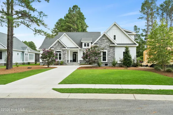 $689,000 | 378 Autumn Pheasant Loop Northwest, Calabash, NC 28467
