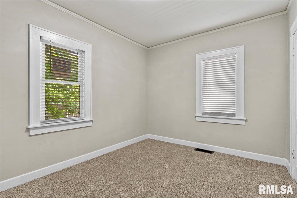 1025 North Walnut Street Springfield, IL 62702 - Photo 15 of 33