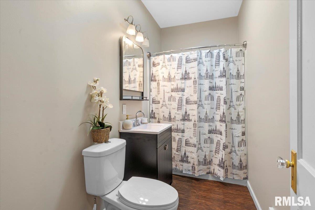 1025 North Walnut Street Springfield, IL 62702 - Photo 17 of 33