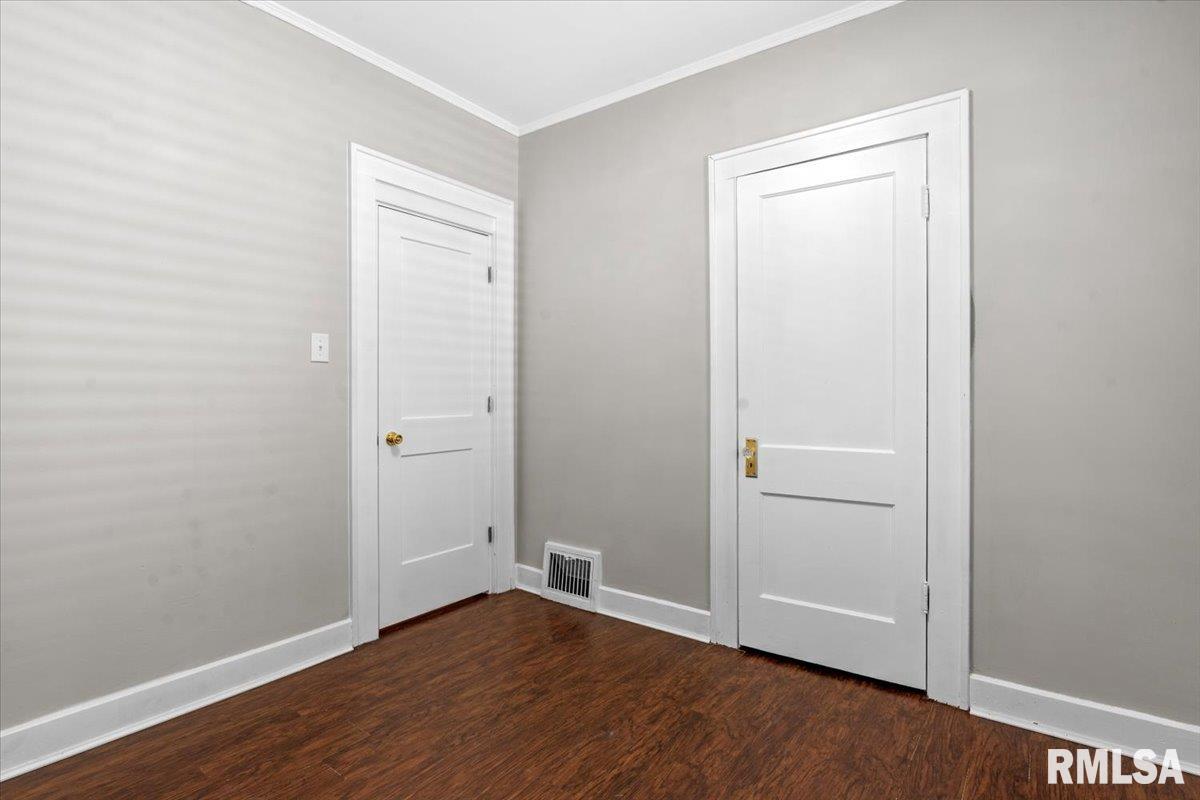 1025 North Walnut Street Springfield, IL 62702 - Photo 19 of 33