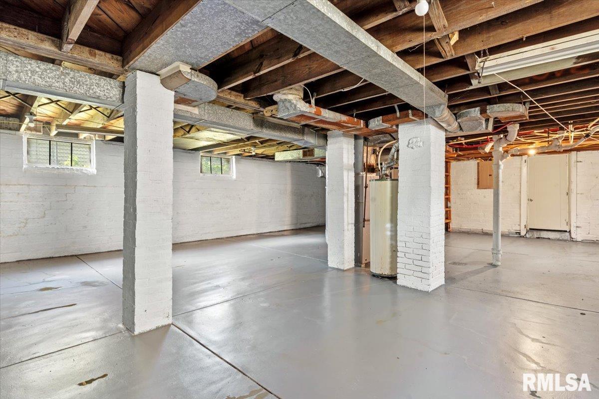 1025 North Walnut Street Springfield, IL 62702 - Photo 25 of 33