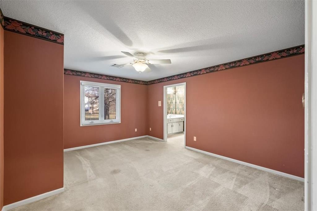 723 Northwest High Point Drive Lee's Summit, MO 64081 - Photo 21 of 30