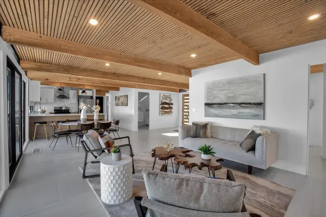 $950,000 | 2788 East Via Escuela, Palm Springs, CA 92262