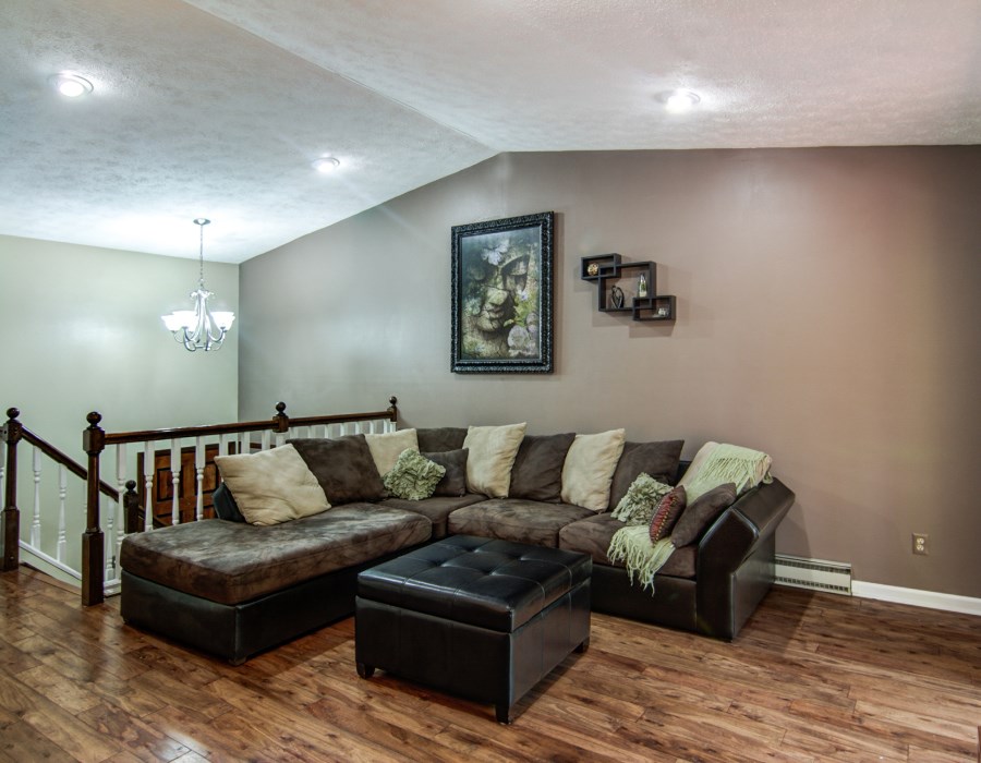 5222 Lakecrest Road Caledonia, IL 61011 - Photo 3 of 25 Gallery Image 3